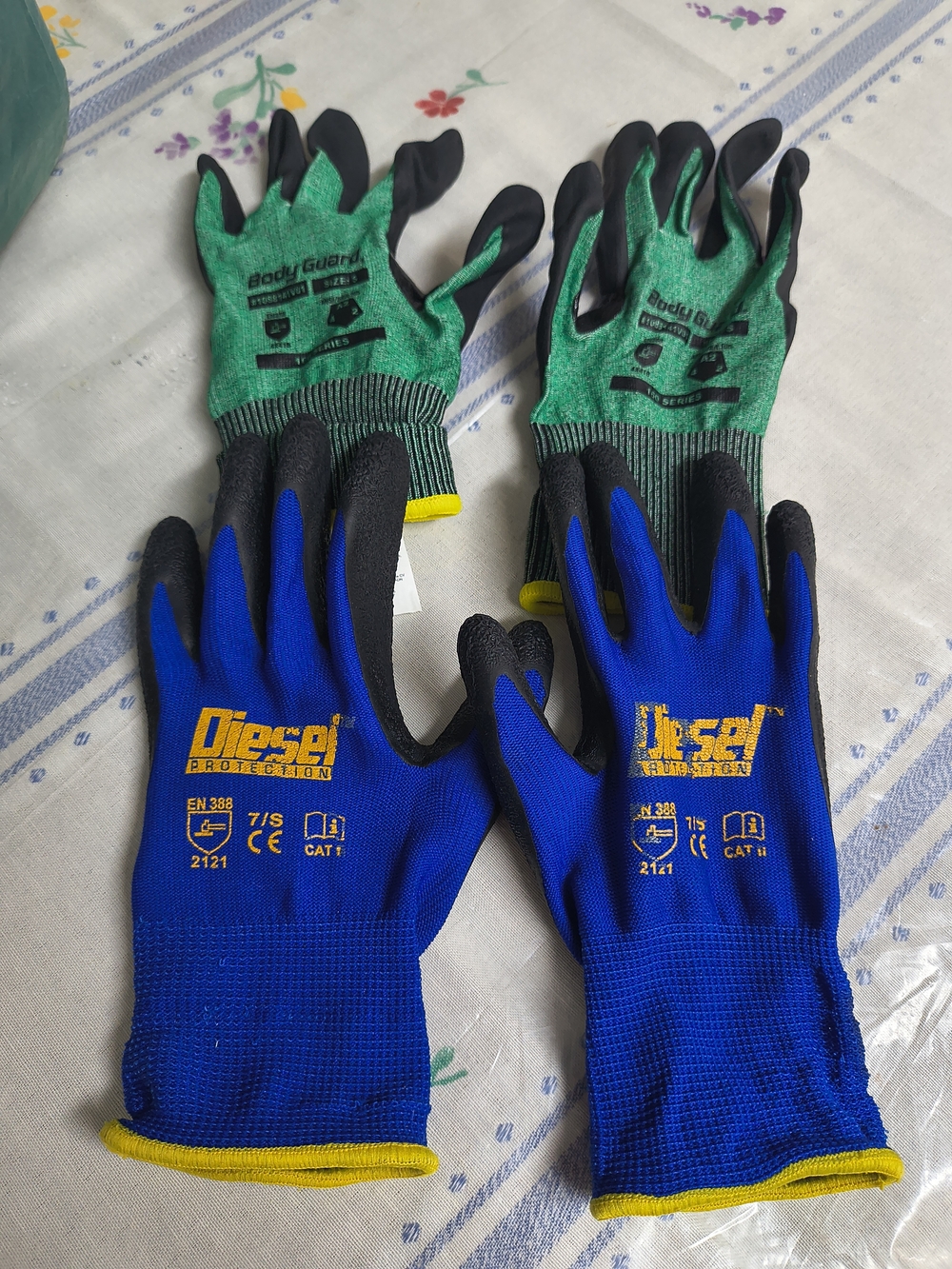 Diesel Protection Blue Work Gloves (Pair) Size S